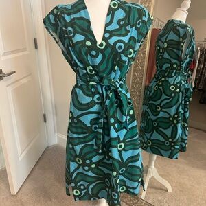 Lesley Evers Blue and Green Midi Sundress with V-Neck and Cap Sleeves